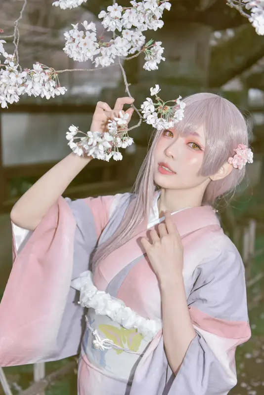 Sakura - ElyEE子